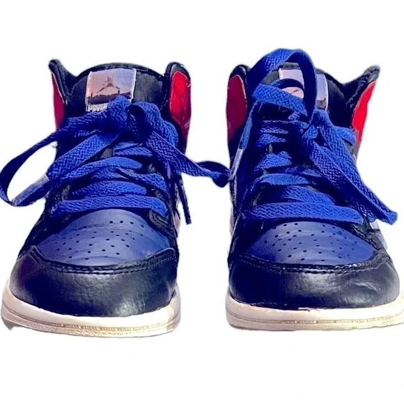 Nike Air Jordan Mid. Skyline Kids Youth Size 13C pre owned in good cond… - Picture 3 of 8